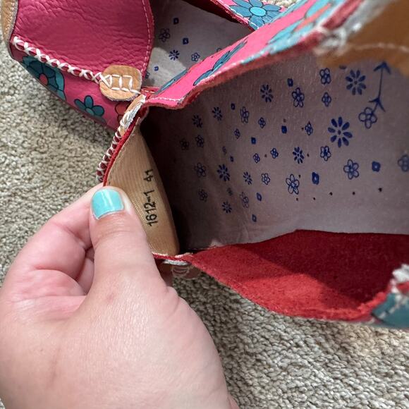 Venus Pink Printed Floral Leather Slip On Loafers Women's Size 41 / US Size 10 - Picture 9 of 10